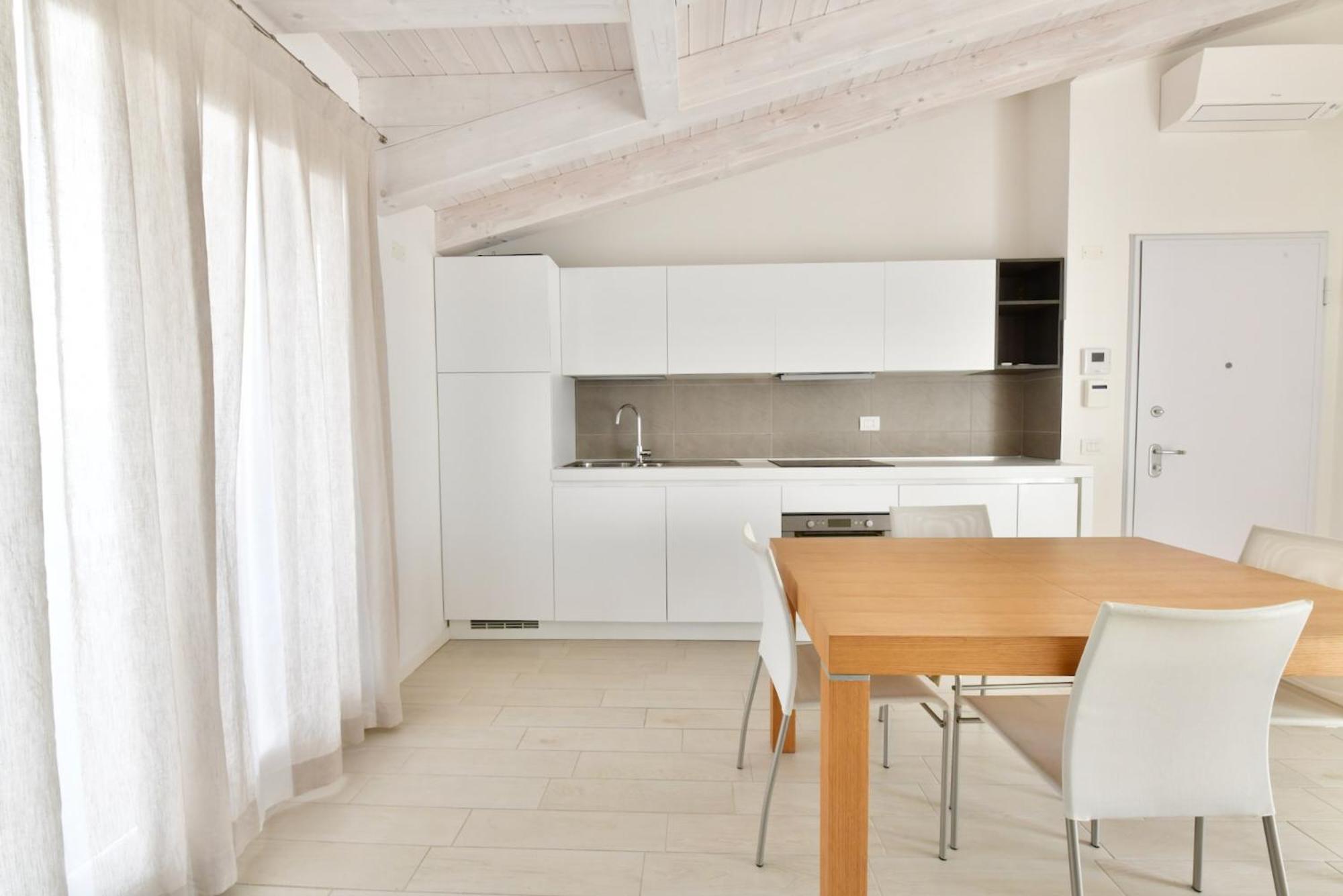 Apartment Wave Village 2