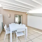 Wave Village 2 Apartment